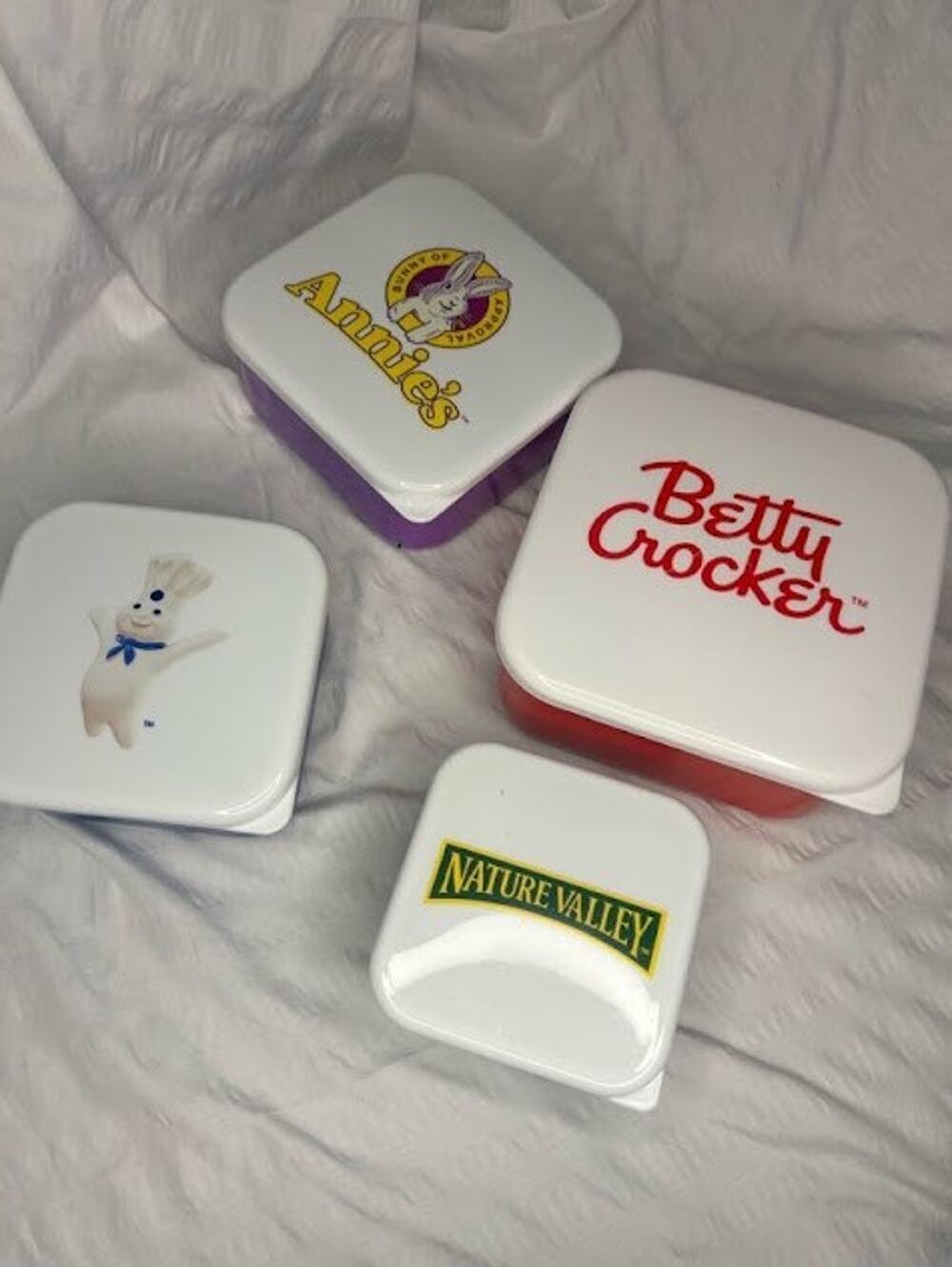 Nesting Storage Containers Zagwear General Mills Inc. Advertising Set Of 4